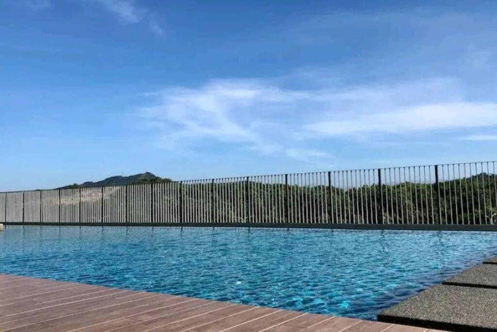 Hani Homestay Wifi Netflix Secure Parking Klia Usim Inti Aeon Mall نيلاي المظهر الخارجي الصورة
