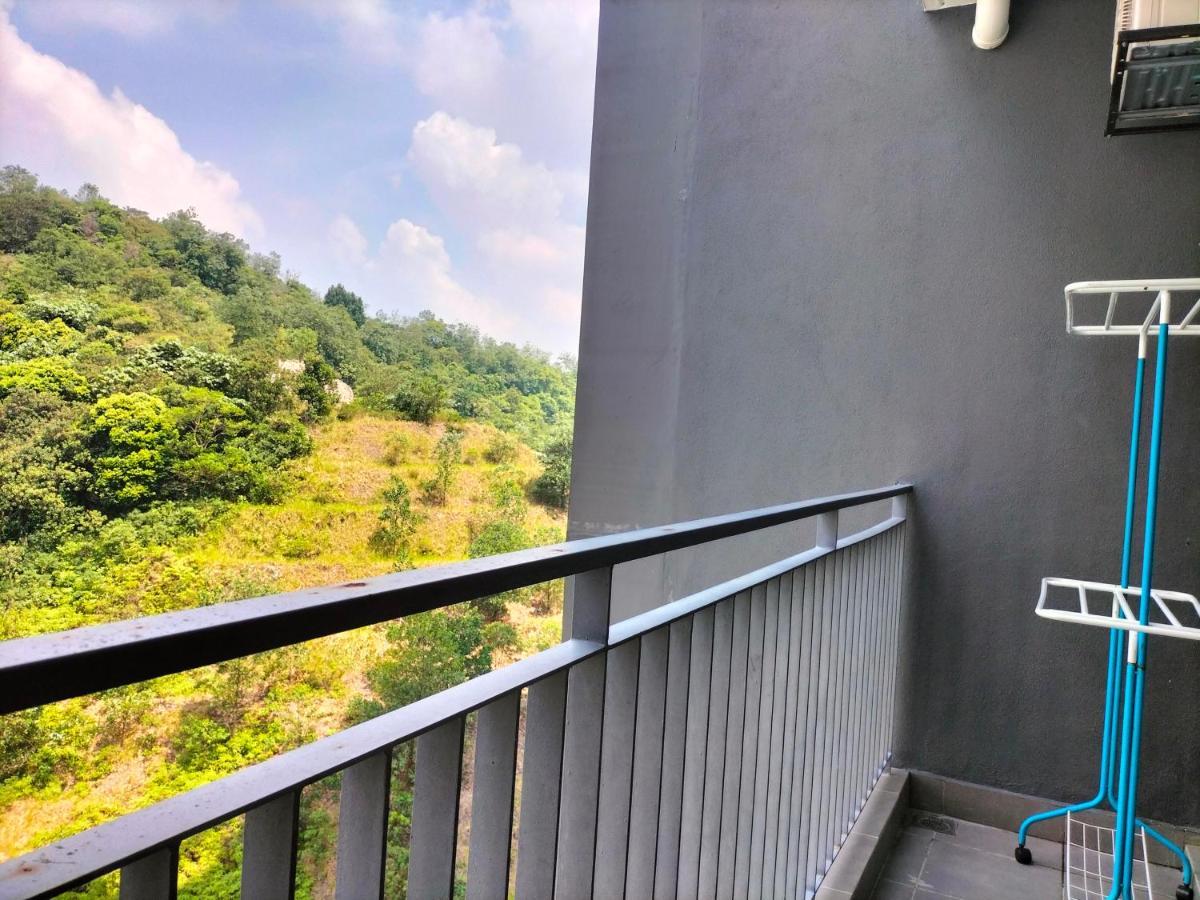 Hani Homestay Wifi Netflix Secure Parking Klia Usim Inti Aeon Mall نيلاي المظهر الخارجي الصورة