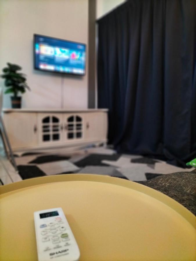 Hani Homestay Wifi Netflix Secure Parking Klia Usim Inti Aeon Mall نيلاي المظهر الخارجي الصورة
